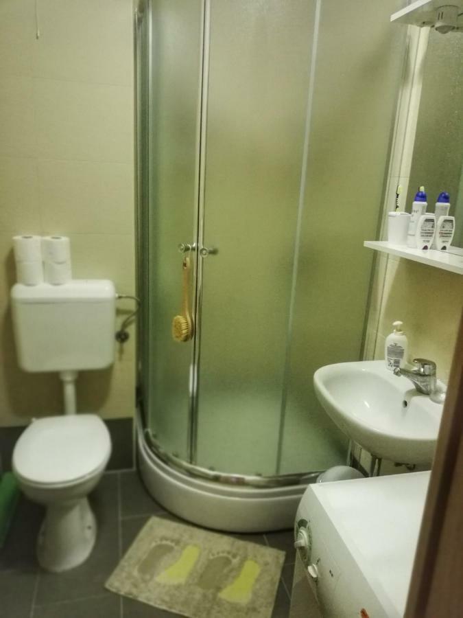 Apartman Matan, פוסטיר מראה חיצוני תמונה