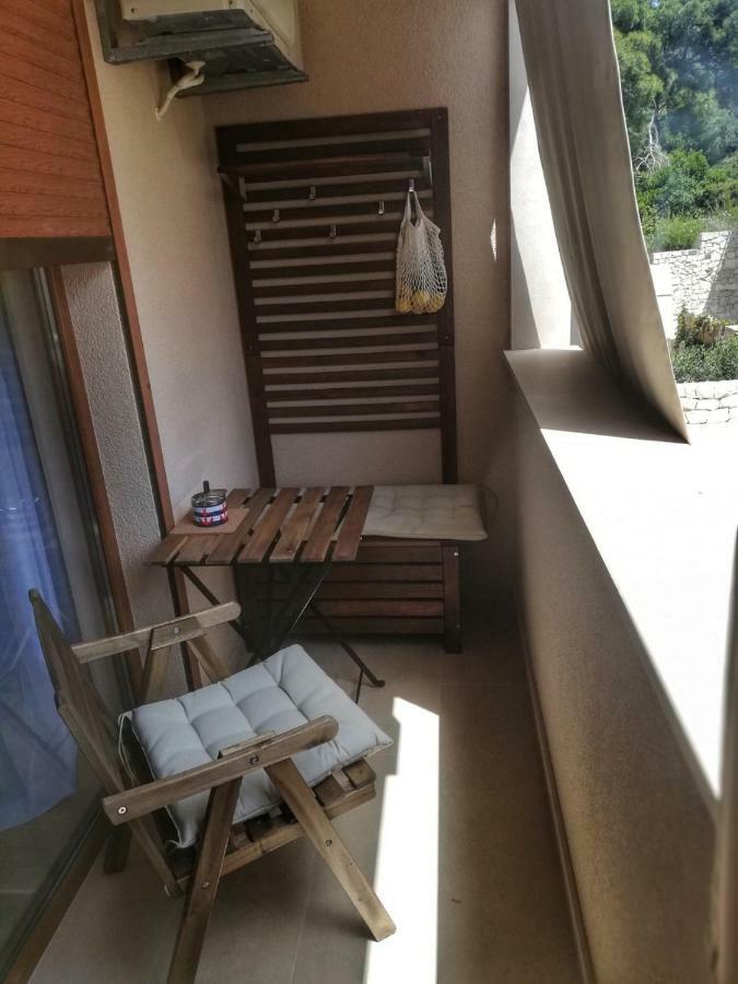 Apartman Matan, פוסטיר מראה חיצוני תמונה